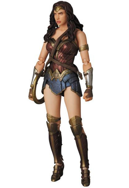 BvS - Wonder Woman Px Mafex figure