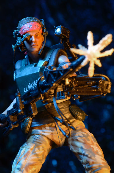 Aliens Series 9 - Pvt Vasquez figure - Cyber City Comix