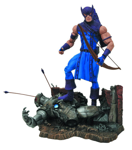 Marvel Select - Classic Hawkeye Figure - Cyber City Comix