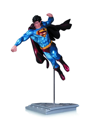 Superman: Man of Steel (Shane Davis) Statue - Cyber City Comix
