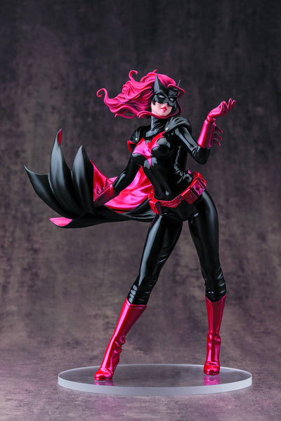 DC Comics Bishoujo - Batwoman Statue - Cyber City Comix