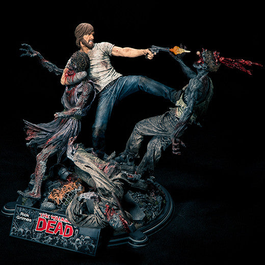 The Walking Dead: Rick Grimes Resin Statue - Cyber City Comix